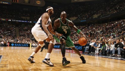 开云体育官网|阿韦洛亚，永恒战士守护皇马荣耀，青训传承俱乐部灵魂